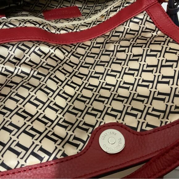 TIGNANELLO Red Pebbled Leather Organizer Shoulder Bag Crossbody Handbag Purse - Picture 8 of 13